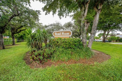 Villa ou maison à louer à Miami, Floride: 3 chambres, 135.45 m2 № 2085571 - photo 23