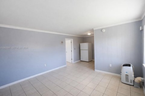 Appartement à louer à Miami, Floride: 1 chambre № 2045213 - photo 5