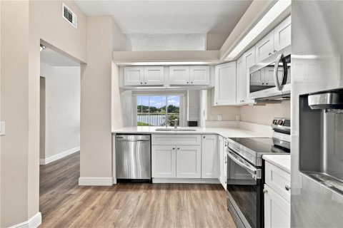 Copropriété à vendre à Lake Mary, Floride: 2 chambres, 108.05 m2 № 2411559 - photo 30