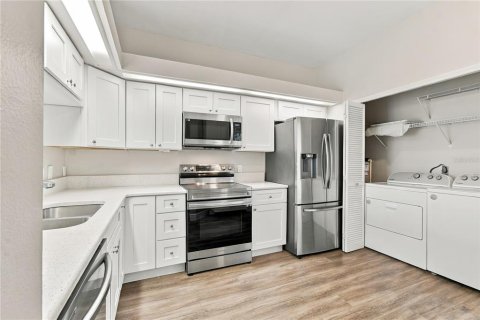 Copropriété à vendre à Lake Mary, Floride: 2 chambres, 108.05 m2 № 2411559 - photo 27