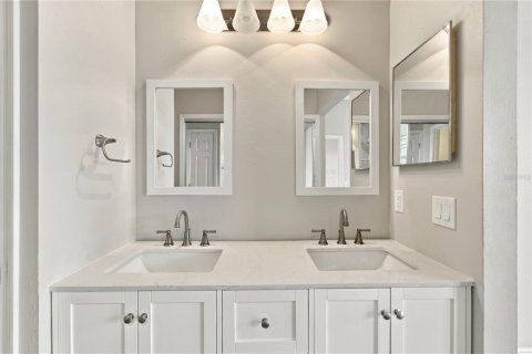 Copropriété à vendre à Lake Mary, Floride: 2 chambres, 108.05 m2 № 2411559 - photo 22