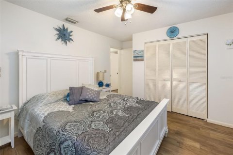 House in Palm Coast, Florida 4 bedrooms, 193.33 sq.m. № 2258440 - photo 24