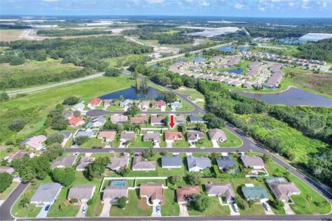 Casa en venta en Lakeland, Florida, 3 dormitorios, 154.68 m2 № 2210253 - foto 3