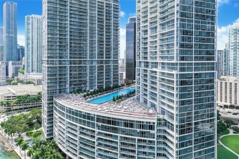 Condominio en alquiler en Miami, Florida, 2 dormitorios, 153.66 m2 № 2253080 - foto 16