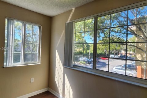 Condo in West Palm Beach, Florida, 1 bedroom  № 2040027 - photo 6