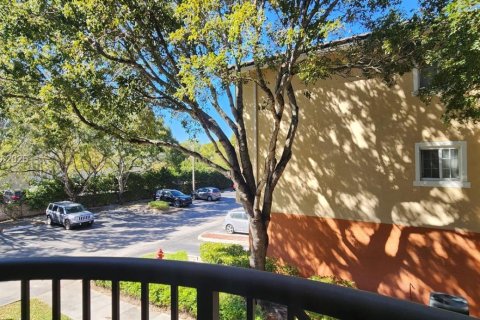 Condo in West Palm Beach, Florida, 1 bedroom  № 2040027 - photo 11