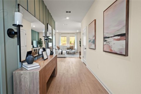 Villa ou maison à vendre à Clermont, Floride: 4 chambres, 193.33 m2 № 2225040 - photo 2