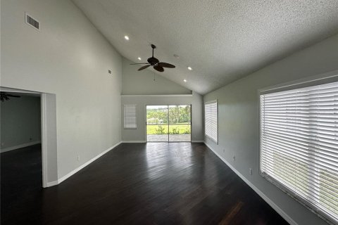 Casa en venta en Apopka, Florida, 3 dormitorios, 153.94 m2 № 1908143 - foto 6