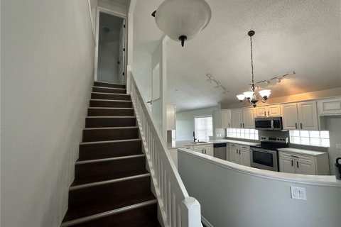 Casa en venta en Apopka, Florida, 3 dormitorios, 153.94 m2 № 1908143 - foto 14