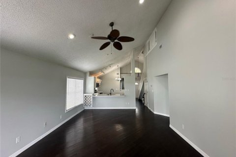 Casa en venta en Apopka, Florida, 3 dormitorios, 153.94 m2 № 1908143 - foto 7