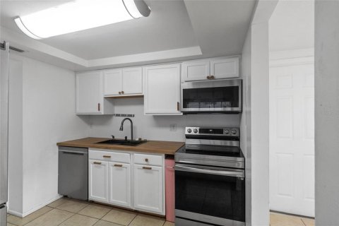 Villa ou maison à vendre à Holiday, Floride: 2 chambres, 105.91 m2 № 1907042 - photo 19