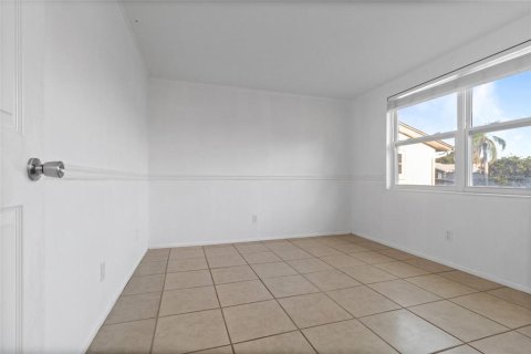 Villa ou maison à vendre à Holiday, Floride: 2 chambres, 105.91 m2 № 1907042 - photo 11