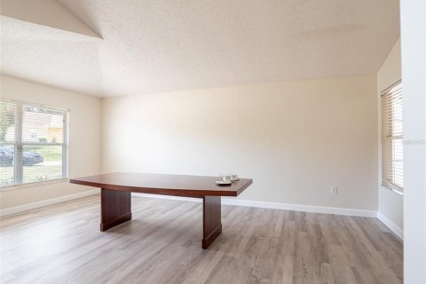 House in Orlando, Florida 3 bedrooms, 167.41 sq.m. № 1774944 - photo 29