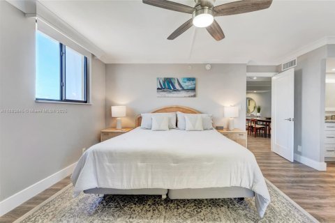 Снять в аренду кондоминиум в Юпитер, Флорида 2 спальни, 117.99м2, № 1930606 - фото 14