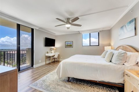 Снять в аренду кондоминиум в Юпитер, Флорида 2 спальни, 117.99м2, № 1930606 - фото 16