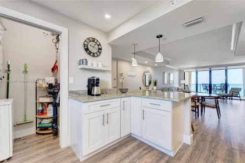 Снять в аренду кондоминиум в Юпитер, Флорида 2 спальни, 117.99м2, № 1930606 - фото 10