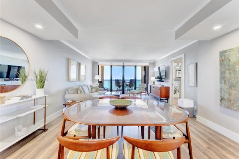 Снять в аренду кондоминиум в Юпитер, Флорида 2 спальни, 117.99м2, № 1930606 - фото 8