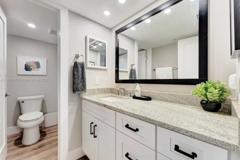 Снять в аренду кондоминиум в Юпитер, Флорида 2 спальни, 117.99м2, № 1930606 - фото 17