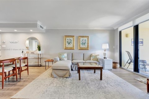 Снять в аренду кондоминиум в Юпитер, Флорида 2 спальни, 117.99м2, № 1930606 - фото 5