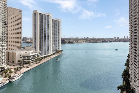 Copropriété à vendre à Miami, Floride: 2 chambres, 117.89 m2 № 1925220 - photo 2