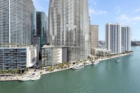 Copropriété à vendre à Miami, Floride: 2 chambres, 117.89 m2 № 1925220 - photo 3