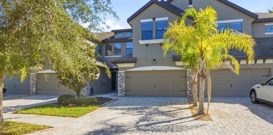 Touwnhouse à Wesley Chapel, Floride 3 chambres, 162.39 m2 № 2429109