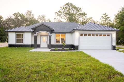 Villa ou maison à vendre à Dunnellon, Floride: 4 chambres, 186.83 m2 № 1911733 - photo 1