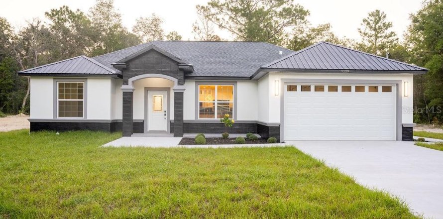 Villa ou maison à Dunnellon, Floride 4 chambres, 186.83 m2 № 1911733