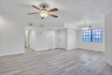 Condo in Boca Raton, Florida, 3 bedrooms  № 2081456 - photo 21