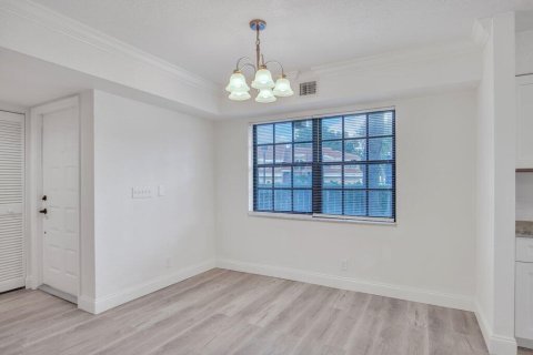 Condo in Boca Raton, Florida, 3 bedrooms  № 2081456 - photo 12