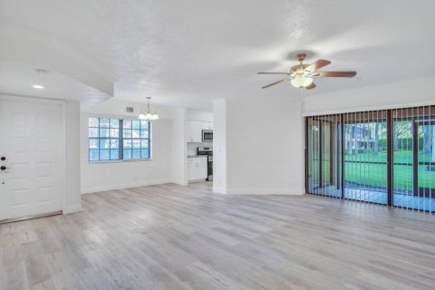 Condo in Boca Raton, Florida, 3 bedrooms  № 2081456 - photo 22