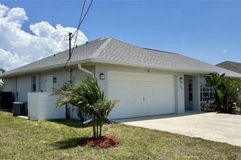 House in Rotonda, Florida 3 bedrooms, 126.9 sq.m. № 1760556 - photo 6
