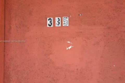 Кондоминиум с 2 спальнями в Майами, Флорида № 2051092