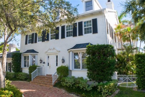 Купить виллу или дом в Форт-Лодердейл, Флорида 4 спальни, 432м2, № 1990505 - фото 22