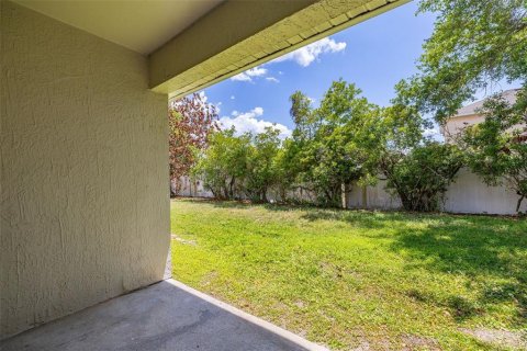 Townhouse in Orlando, Florida 3 bedrooms, 106.74 sq.m. № 2093804 - photo 11