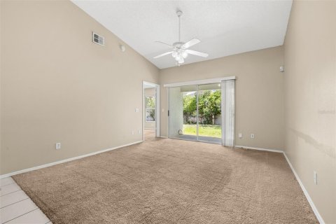 Townhouse in Orlando, Florida 3 bedrooms, 106.74 sq.m. № 2093804 - photo 23