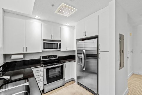 Copropriété à louer à West Palm Beach, Floride: 1 chambre, 89.09 m2 № 2180947 - photo 7
