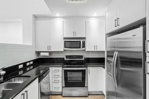 Copropriété à louer à West Palm Beach, Floride: 1 chambre, 89.09 m2 № 2180947 - photo 6