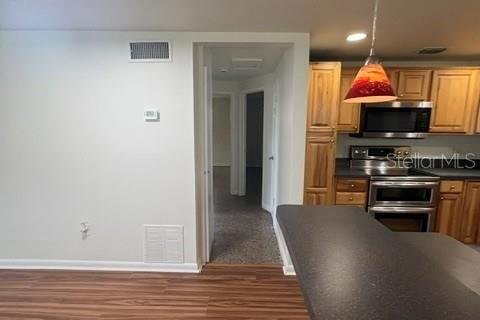 Villa ou maison à louer à Largo, Floride: 3 chambres, 104.89 m2 № 2386382 - photo 3