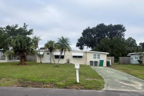 Villa ou maison à Largo, Floride 3 chambres, 104.89 m2 № 2386382