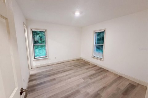 House in Apopka, Florida 3 bedrooms, 130.06 sq.m. № 2227774 - photo 17
