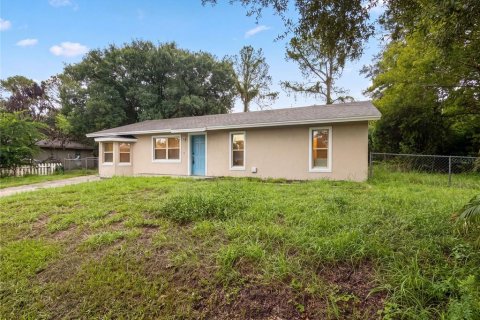 House in Apopka, Florida 3 bedrooms, 130.06 sq.m. № 2227774 - photo 23