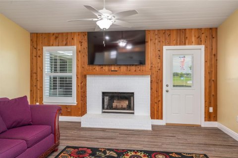 House in Lake Wales, Florida 2 bedrooms, 130.06 sq.m. № 2156373 - photo 10