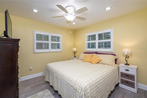 House in Lake Wales, Florida 2 bedrooms, 130.06 sq.m. № 2156373 - photo 22