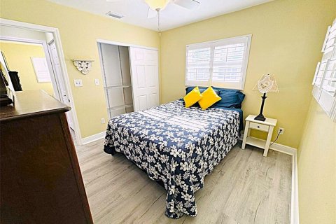 House in Lake Wales, Florida 2 bedrooms, 130.06 sq.m. № 2156373 - photo 28