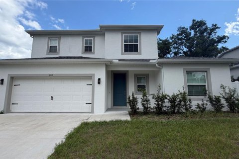 Villa ou maison à Lady Lake, Floride 4 chambres, 203.27 m2 № 2121154