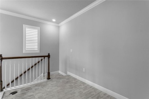Townhouse in Palm Harbor, Florida 3 bedrooms, 215.9 sq.m. № 2157501 - photo 18