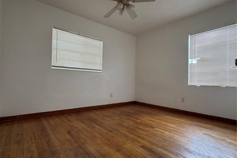 Apartamento en alquiler en Orlando, Florida, 2 dormitorios, 76.64 m2 № 2092495 - foto 10