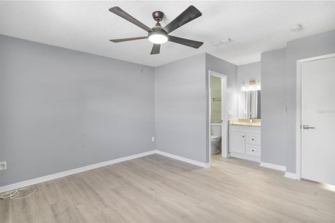 Adosado en alquiler en Tampa, Florida, 2 dormitorios, 110.37 m2 № 1857936 - foto 5