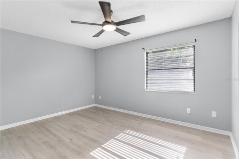 Adosado en alquiler en Tampa, Florida, 2 dormitorios, 110.37 m2 № 1857936 - foto 10